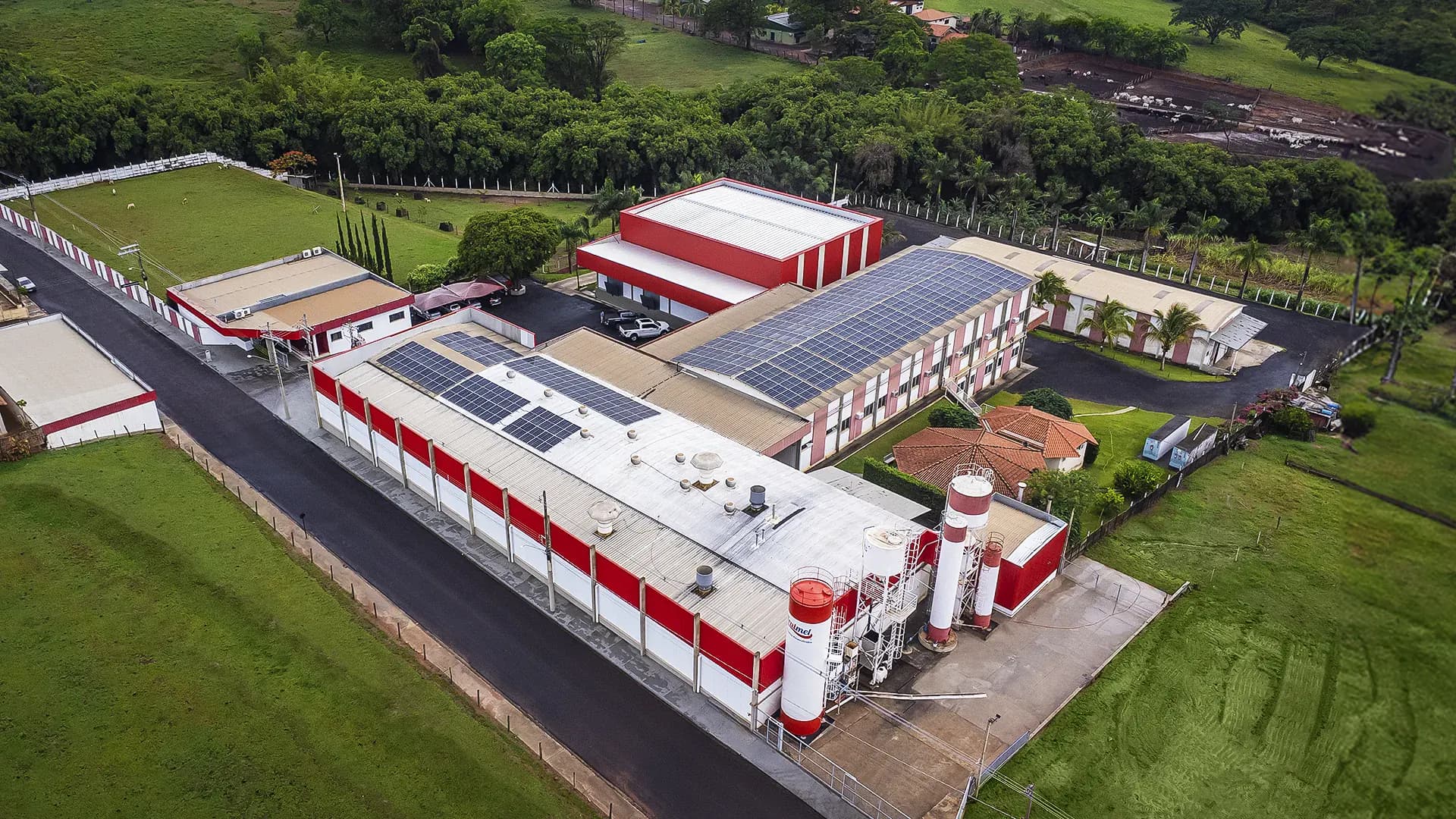 Vista aérea da fábrica Frutmel